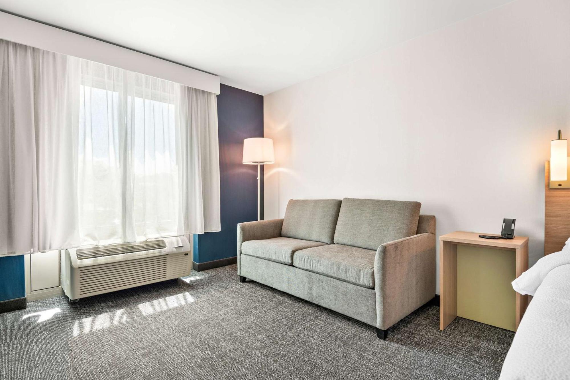 Spark By Hilton Exton Luaran gambar