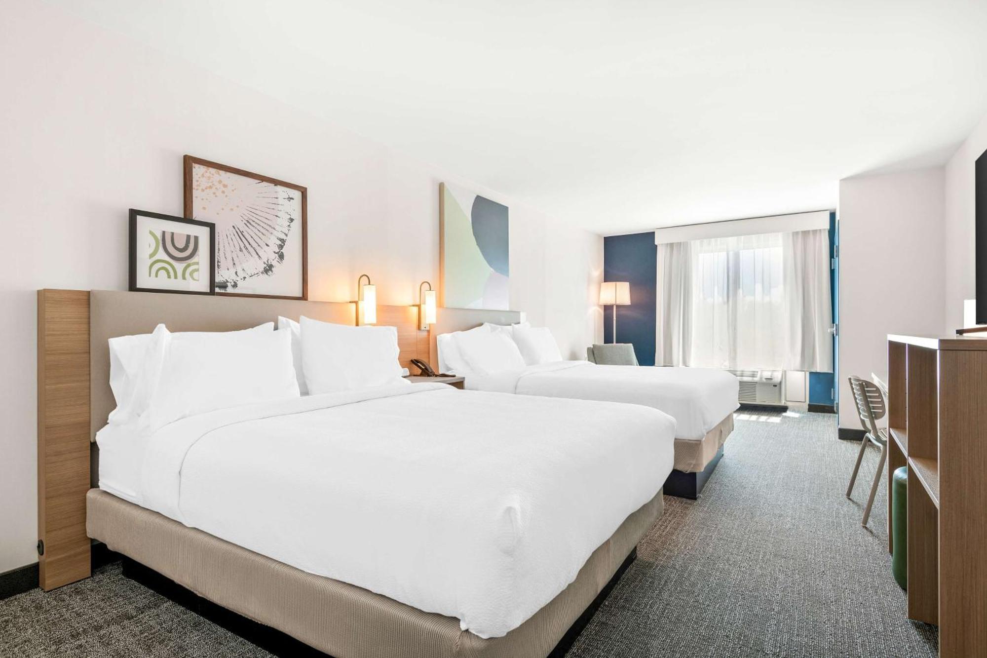 Spark By Hilton Exton Luaran gambar