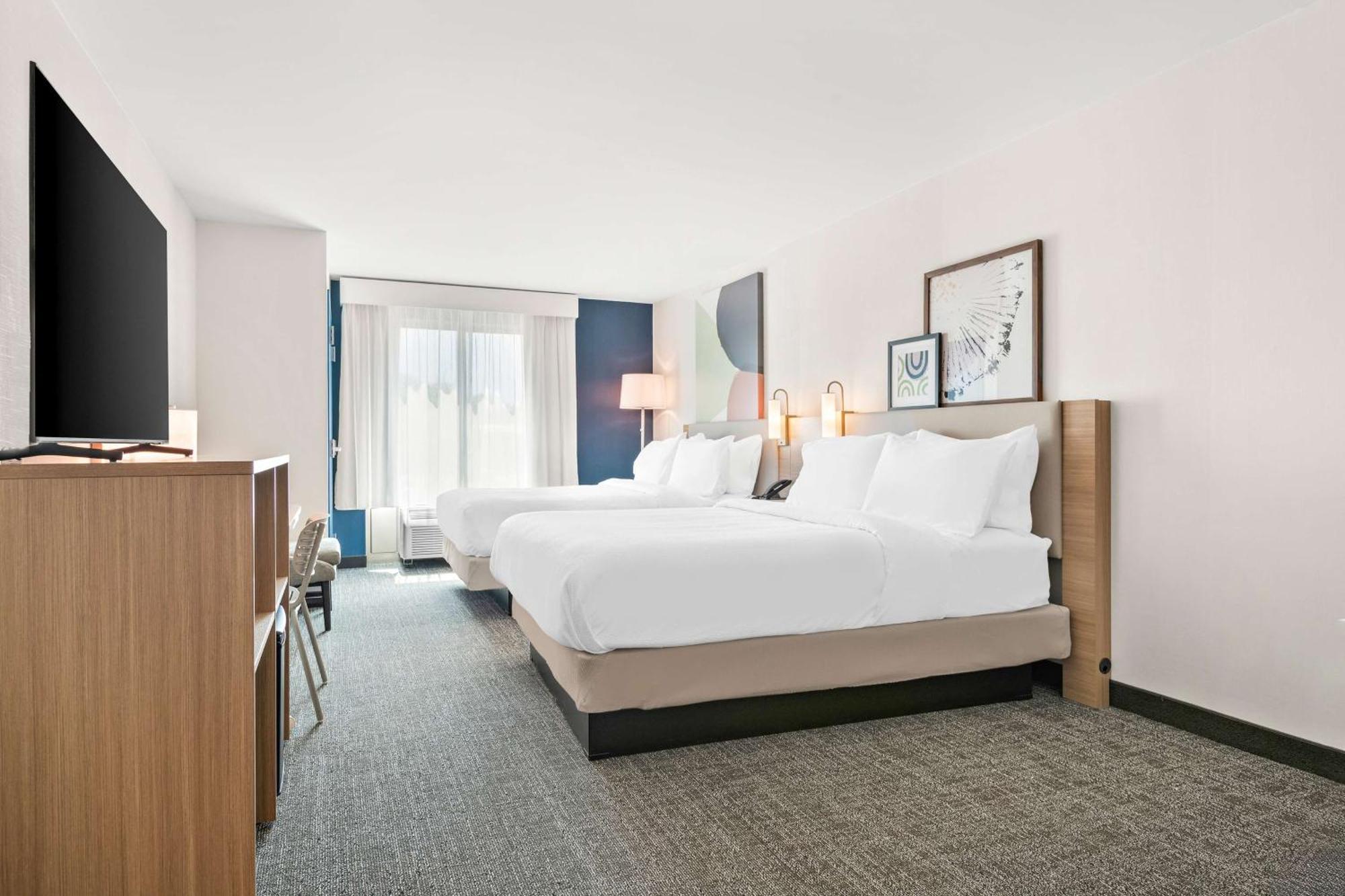 Spark By Hilton Exton Luaran gambar